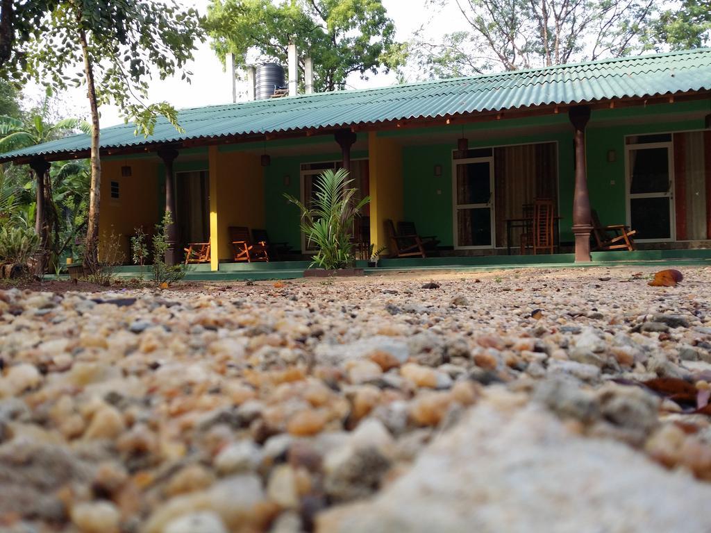 Sigiri La Veranda Lodge Kibissa Buitenkant foto